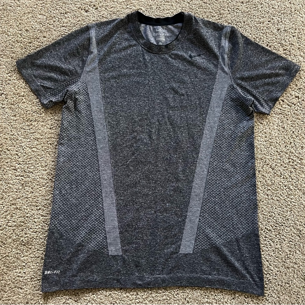 Nike Dri Fit Knit Training Running Top